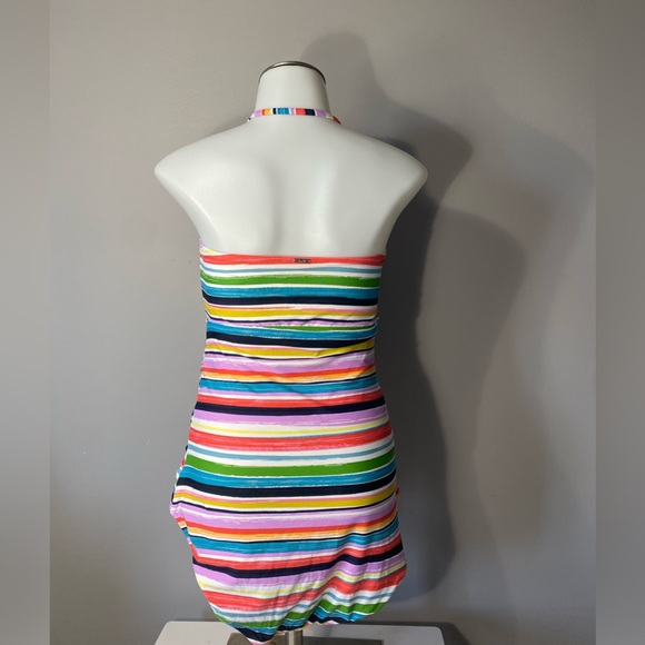 Ann Cole 16 Ladies One Piece Swimsuit
Striped multicolor halter
Adjustable strap - Picture 3 of 8